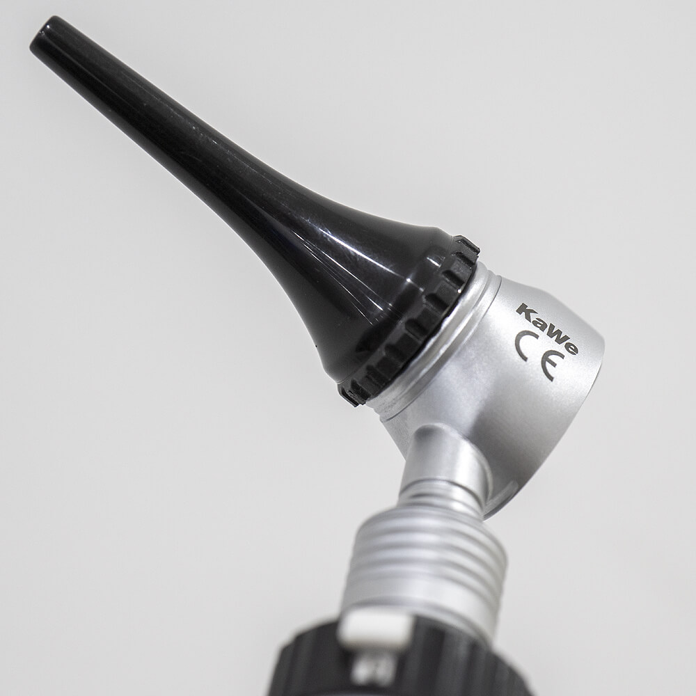 01.11135.001 KaWe ветеринарен отоскоп EUROLIGHT VET C30, затворен, (к-т с ушни спекулуми Ø 4.0,5.0,7.0 мм)